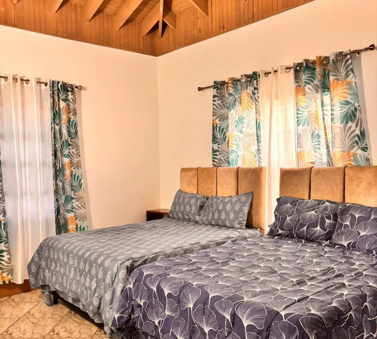 Mayas Apartment مونتيغو باي