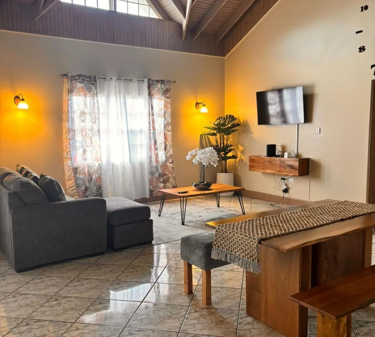 Mayas Apartment Montego Bay